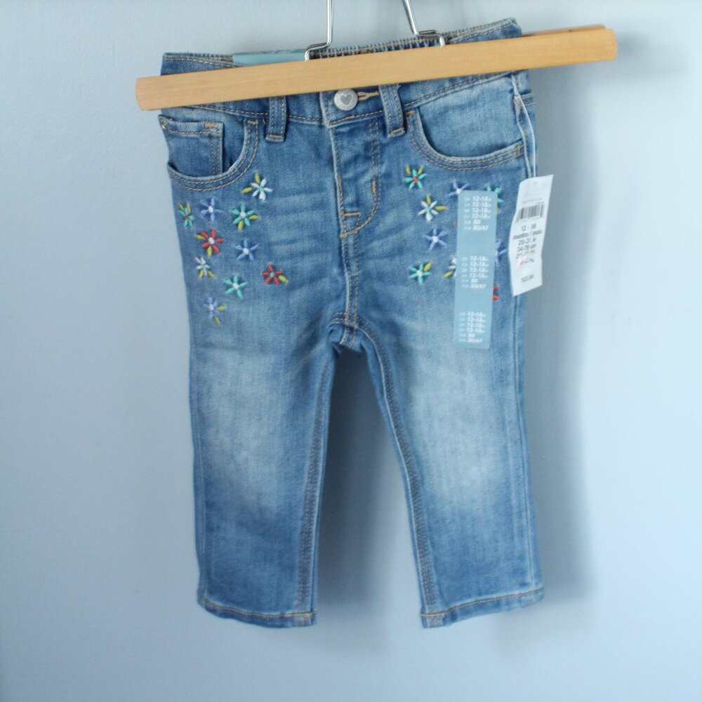 Gap  Size 12-18M  Embroidered Flowers Skinny Jeans
